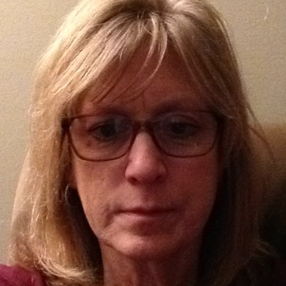 Meet your Posher, Cheryl - Picture 1 of 1